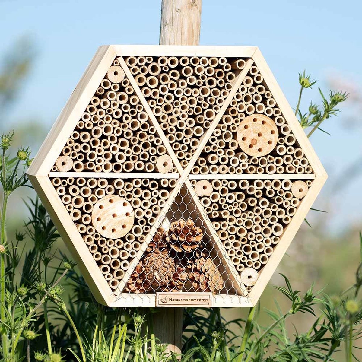 Insectenhotel Suraj 6-hoekig