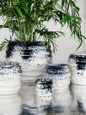 Void Pot Aubergine