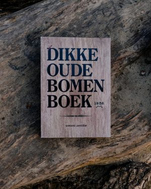 Cover Dikke Oude Bomen Boek Uitgeverij Snor